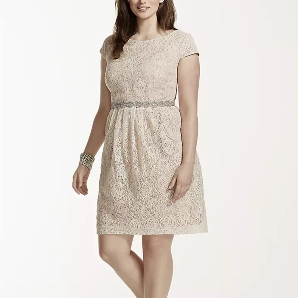 Pale pink formal dress, size 4, with pockets